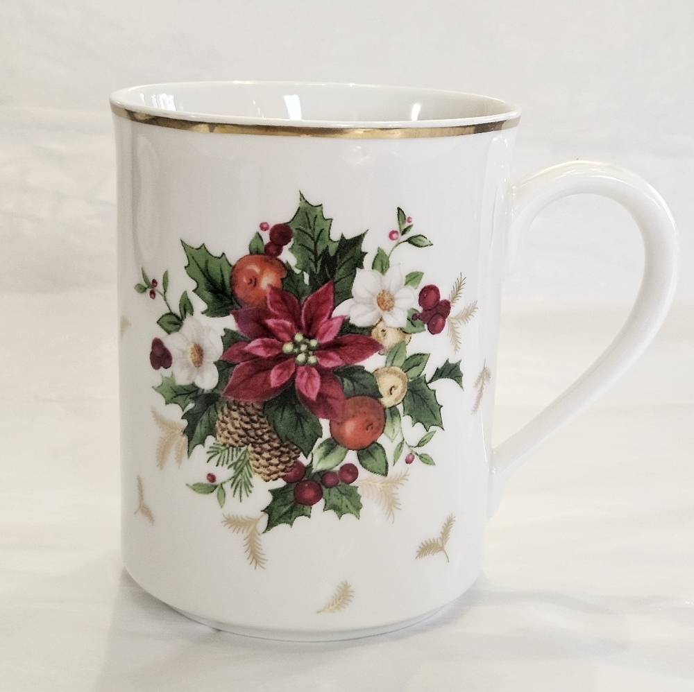 Mikasa "Holiday Delight" coffee mug.